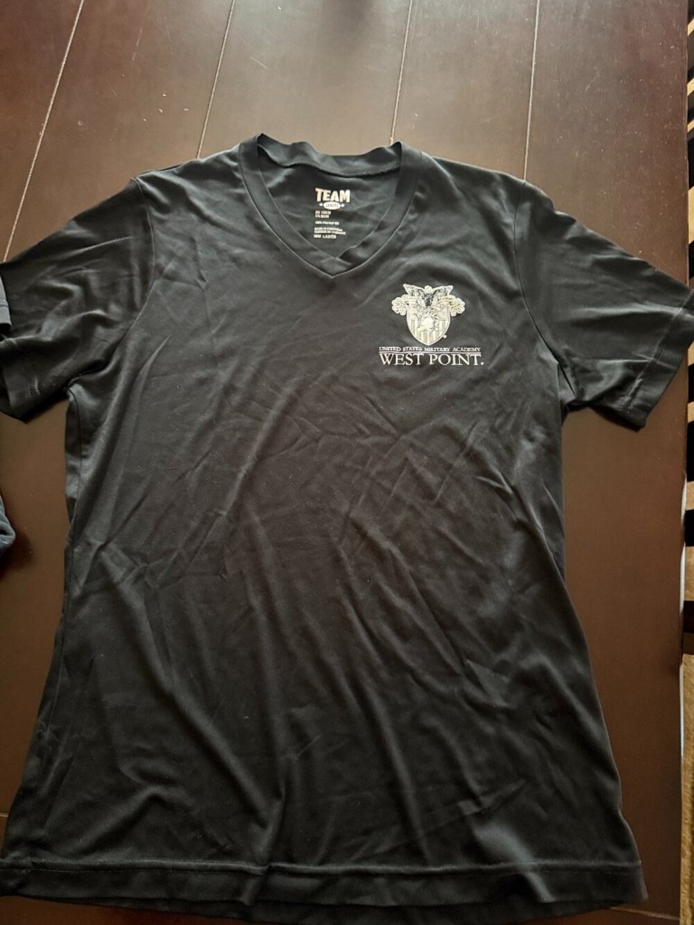 West Point womens V neck performance shirt, size medium, black